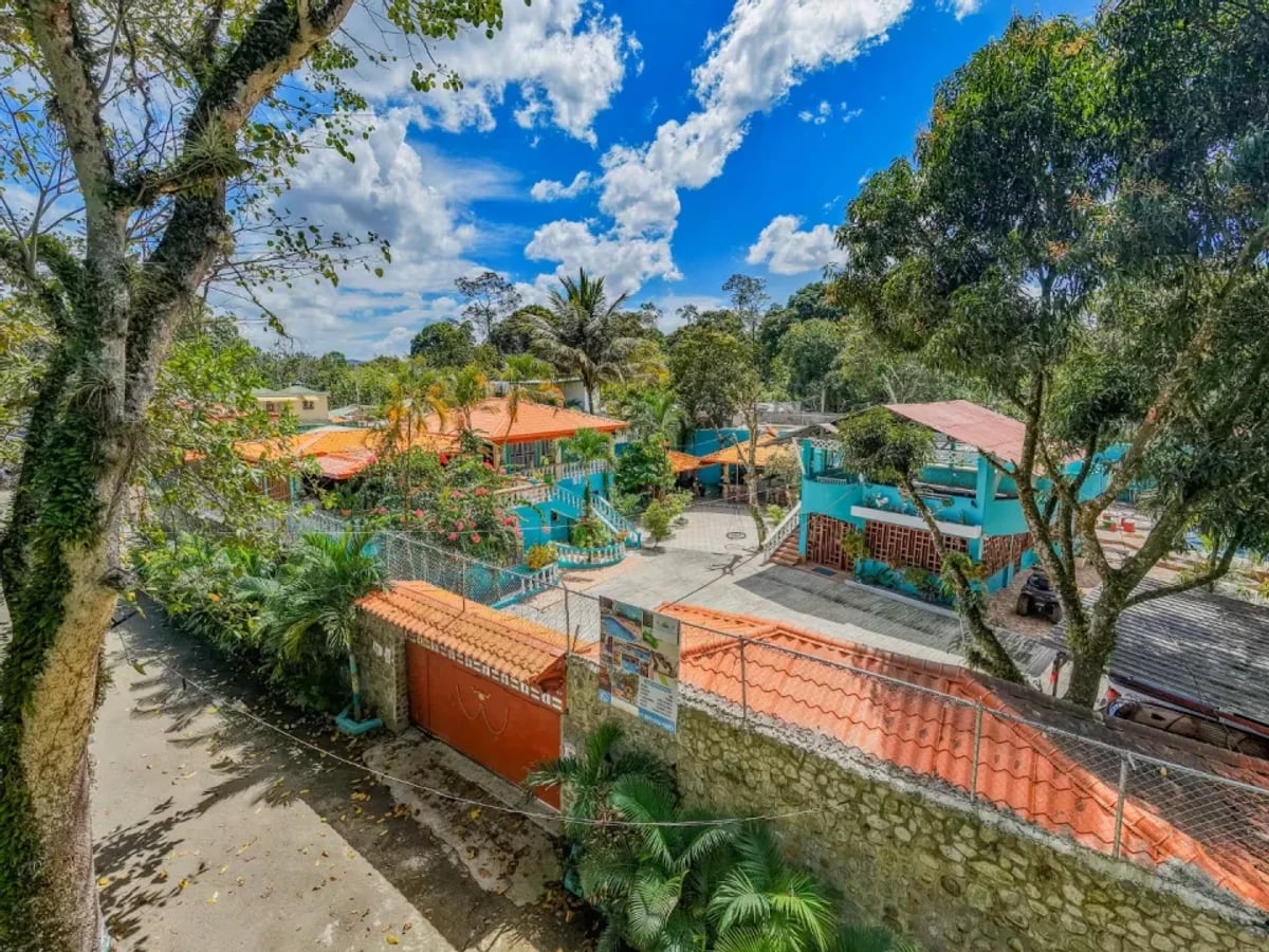 VILLA RESIDENCIAL-VACACIONAL EN BONAO – foto 2