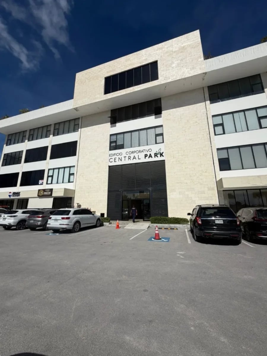 Local comercial en venta en Downtown Punta Cana – foto 1