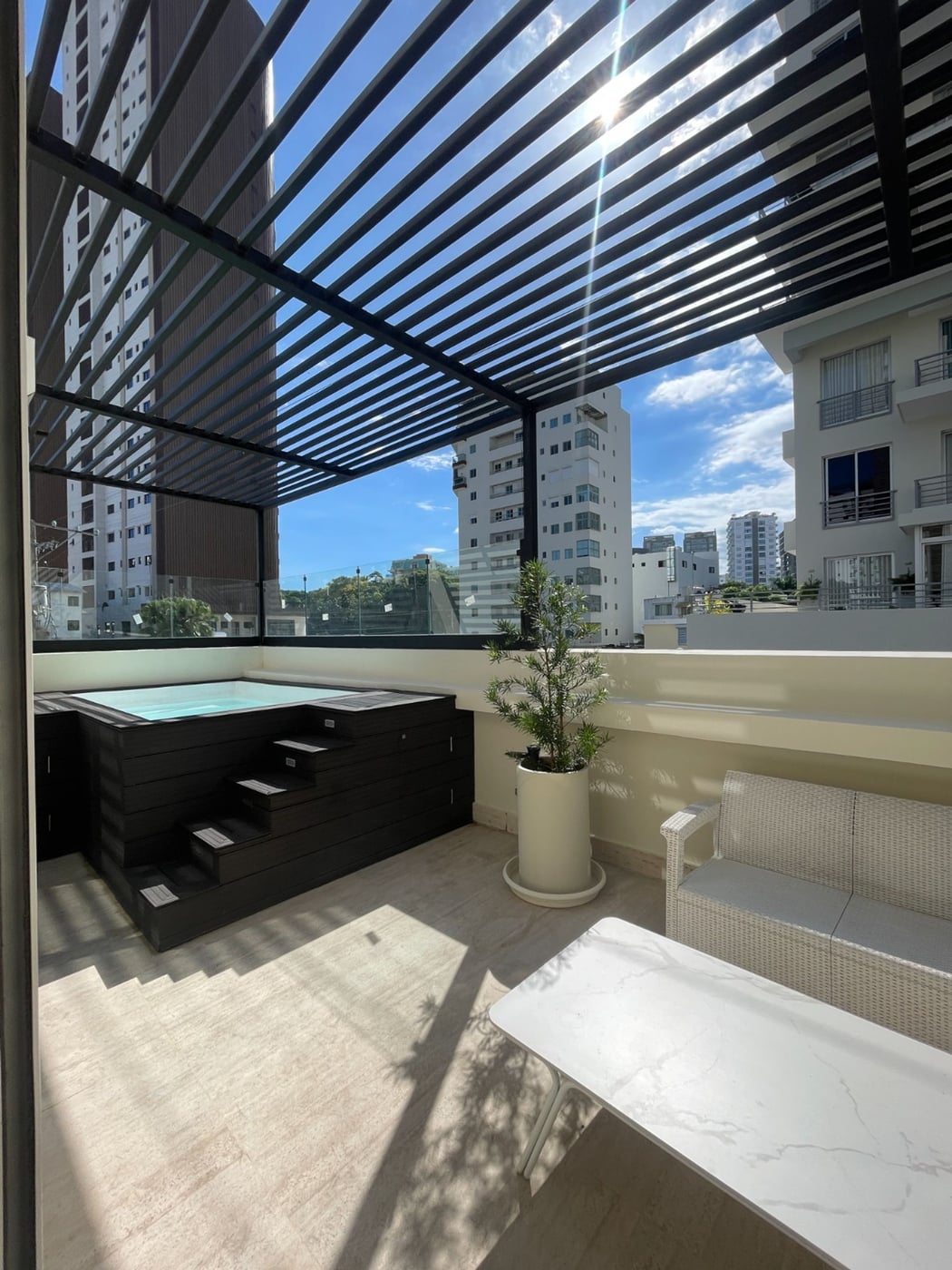 SERRALLES | APTO EN ALQUILER AMUEBLADO CON JACUZZI – foto 1