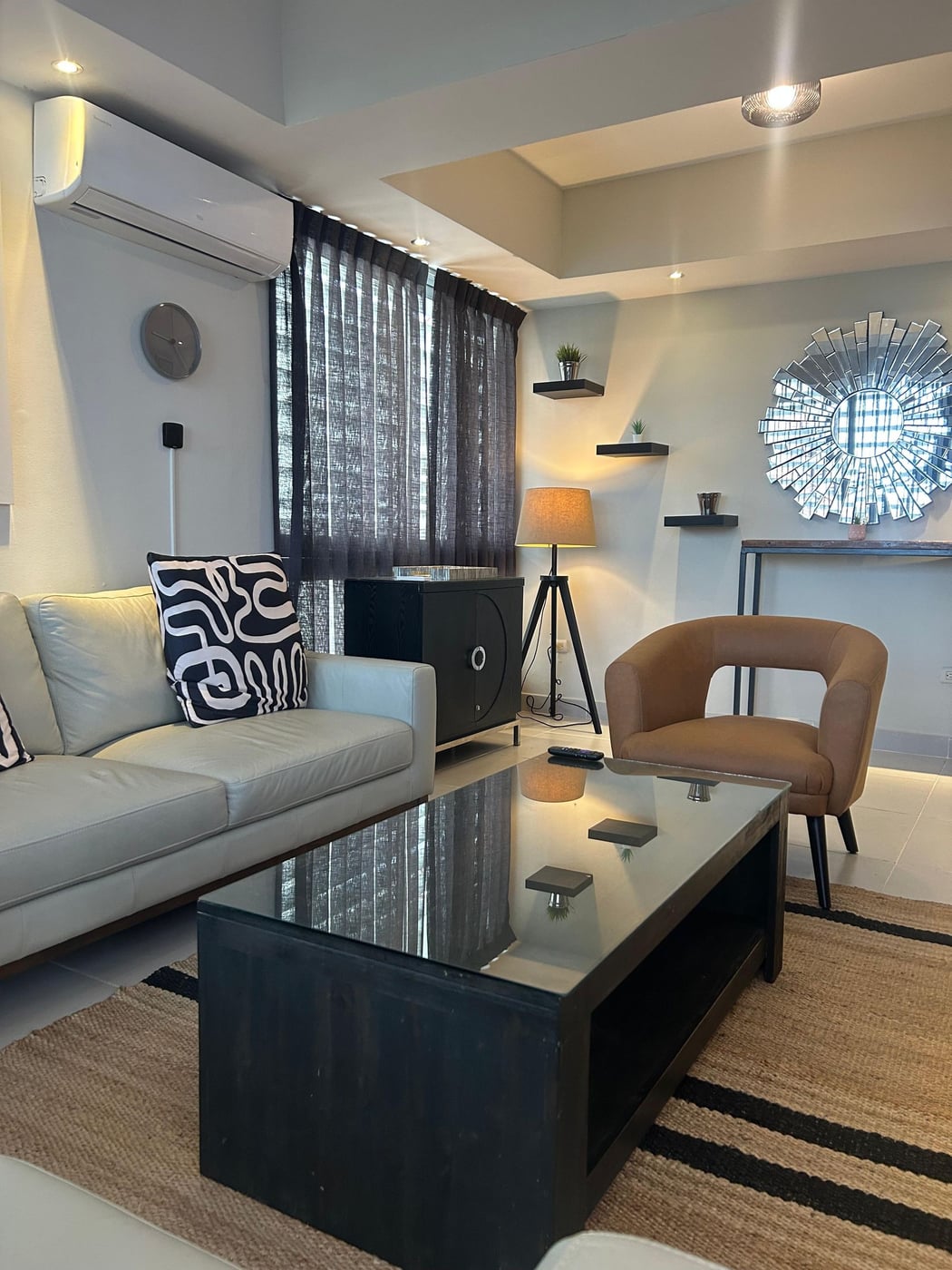 APARTAMENTO EN ALQUILER AMUEBLADO EN NACO, D.N. – foto 3