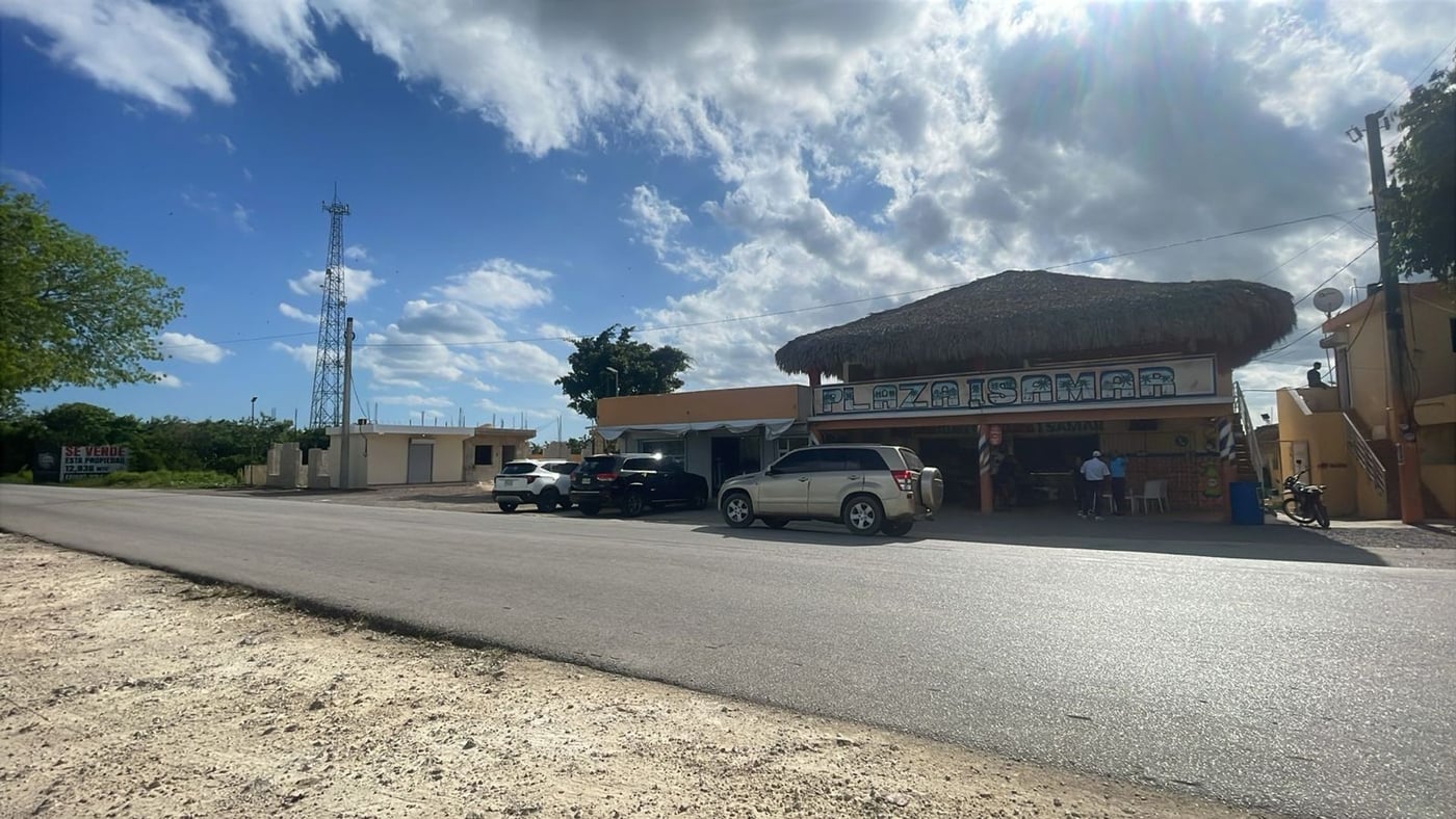Venta de terreno y local – foto 9