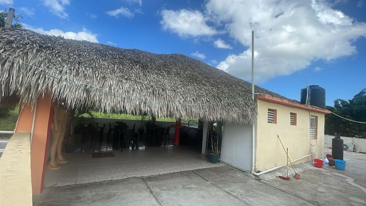 Venta de terreno y local – foto 5