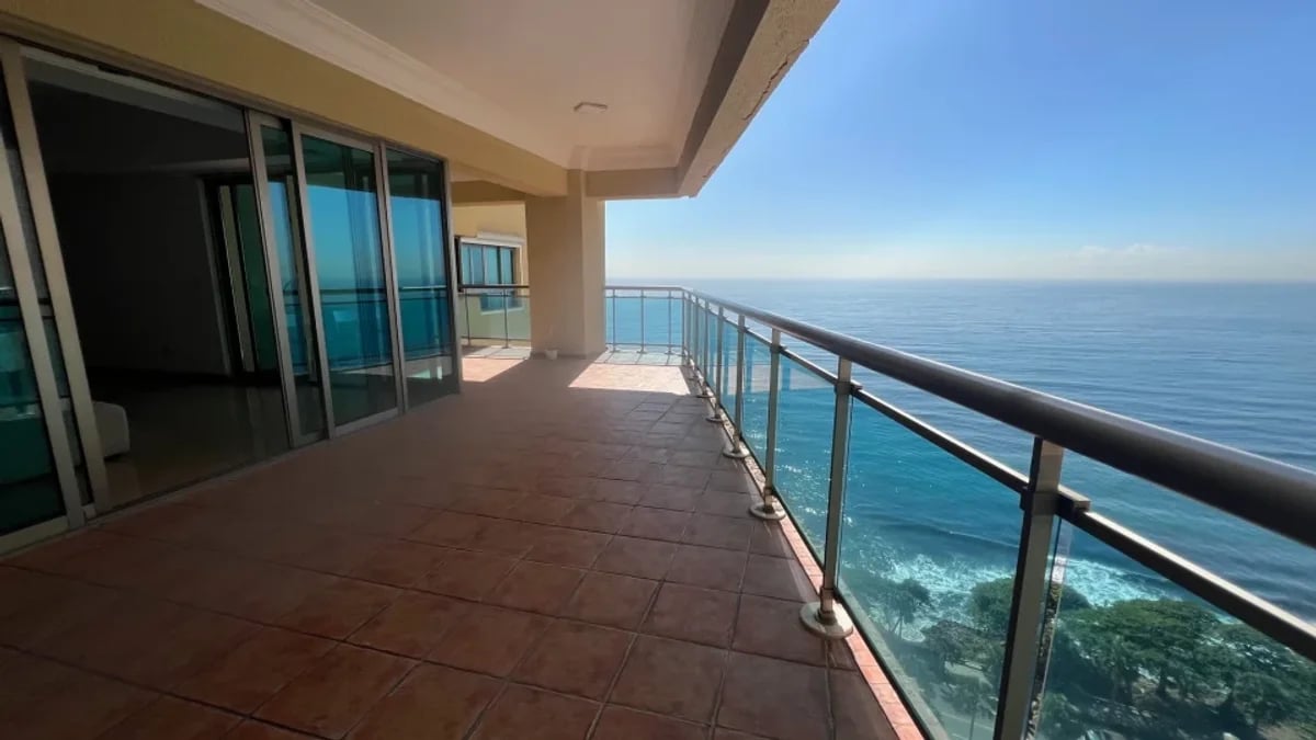 Apartamento con vista al mar – foto 3