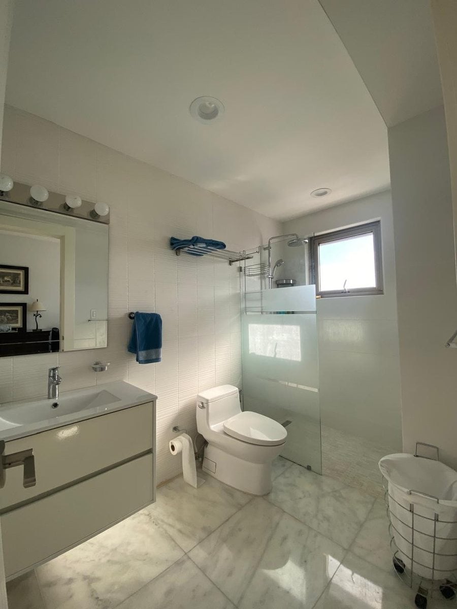 Penthouse en excelentes condiciones en Naco – foto 11