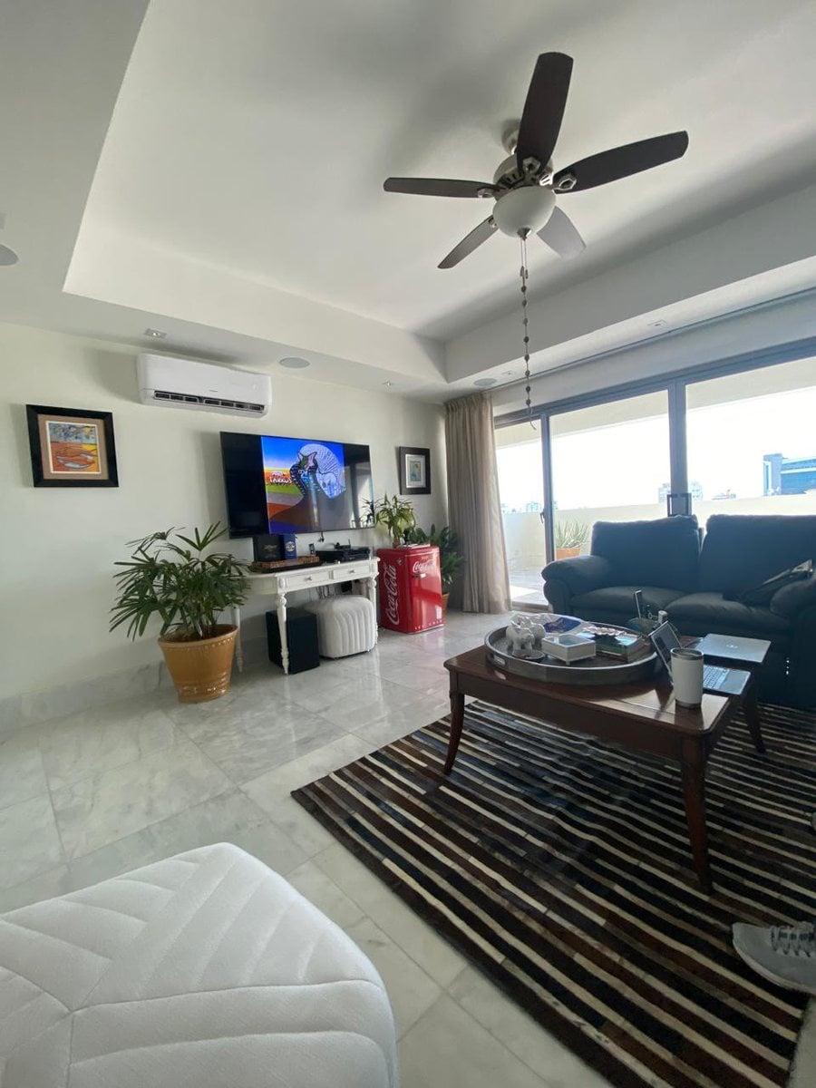 Penthouse en excelentes condiciones en Naco – foto 4