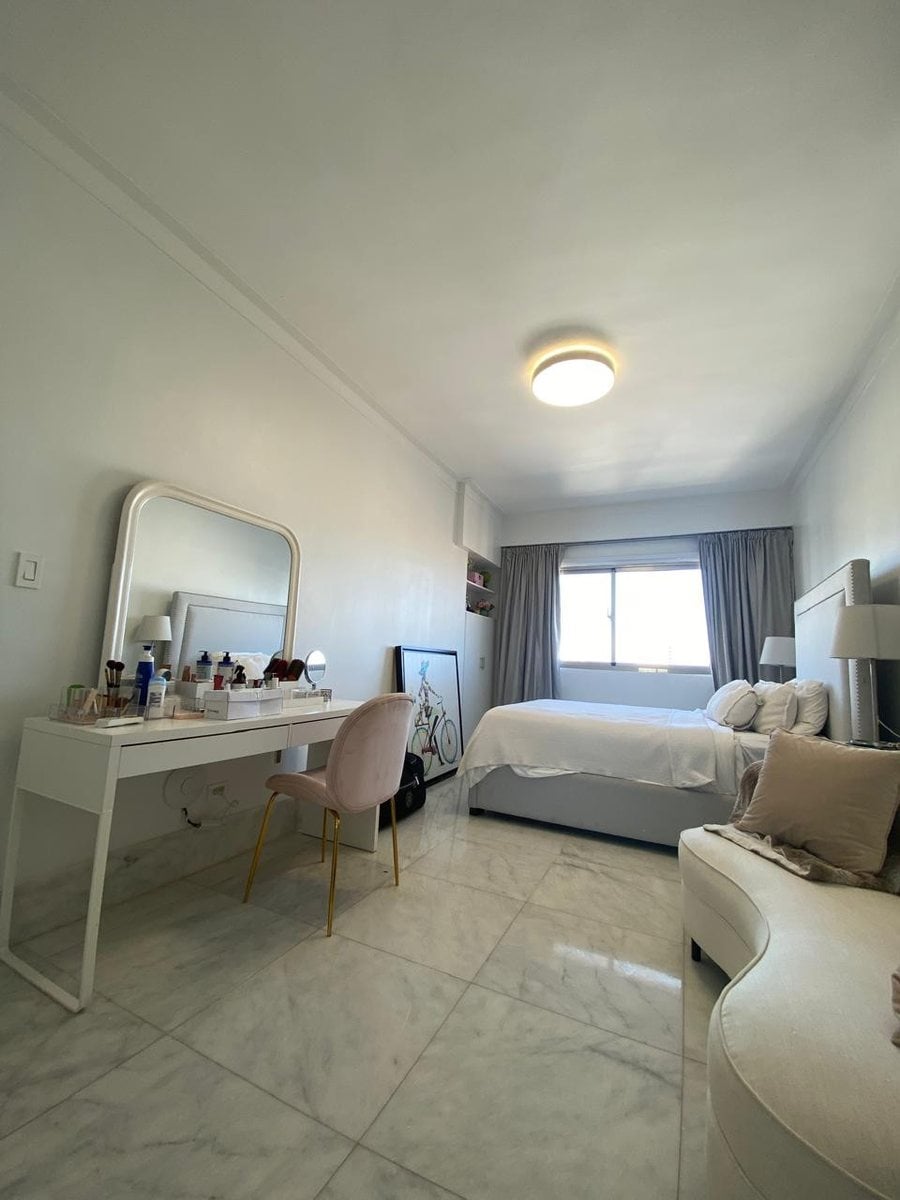 Penthouse en excelentes condiciones en Naco – foto 9