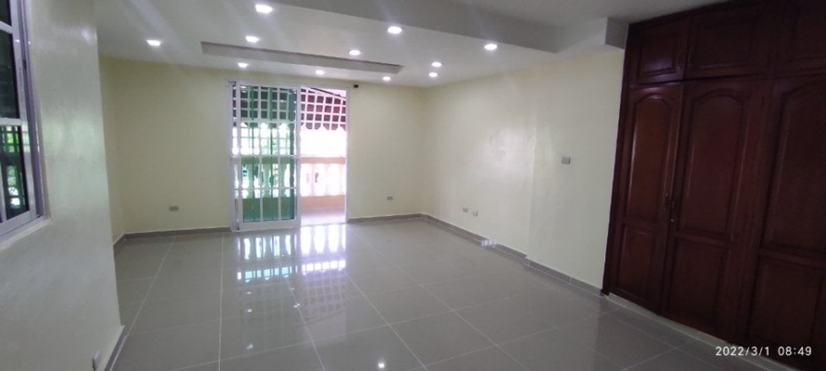 Casa en Mirador del Este, Santo Domingo Este – foto 2