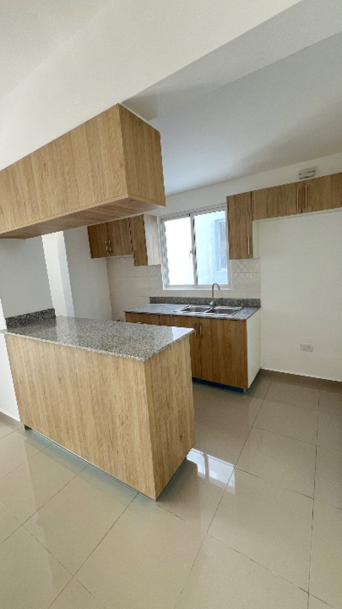 Apartamento en Urbanización Lucerna, Santo Domingo – foto 3