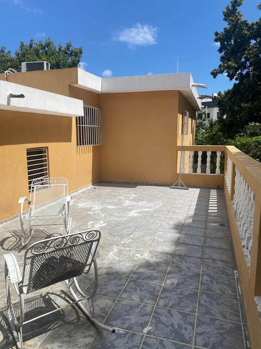 Casa espaciosa en Altos de Arroyo Hondo III – foto 6
