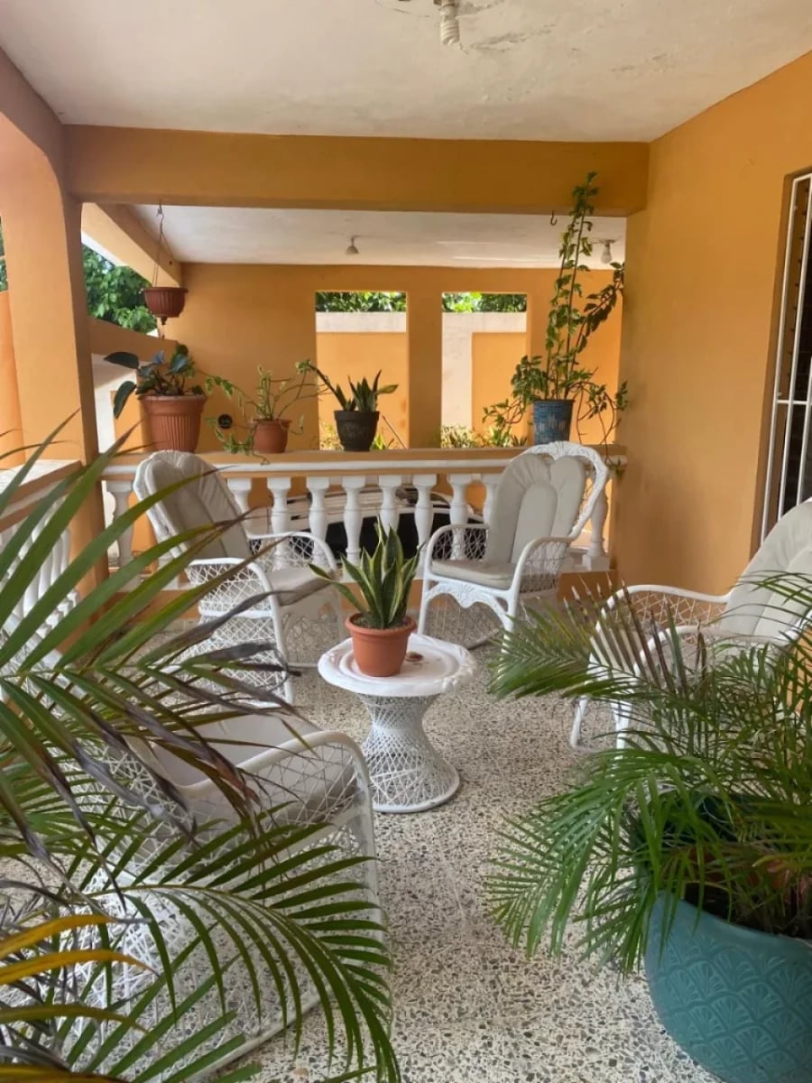 Casa espaciosa en Altos de Arroyo Hondo III – foto 3