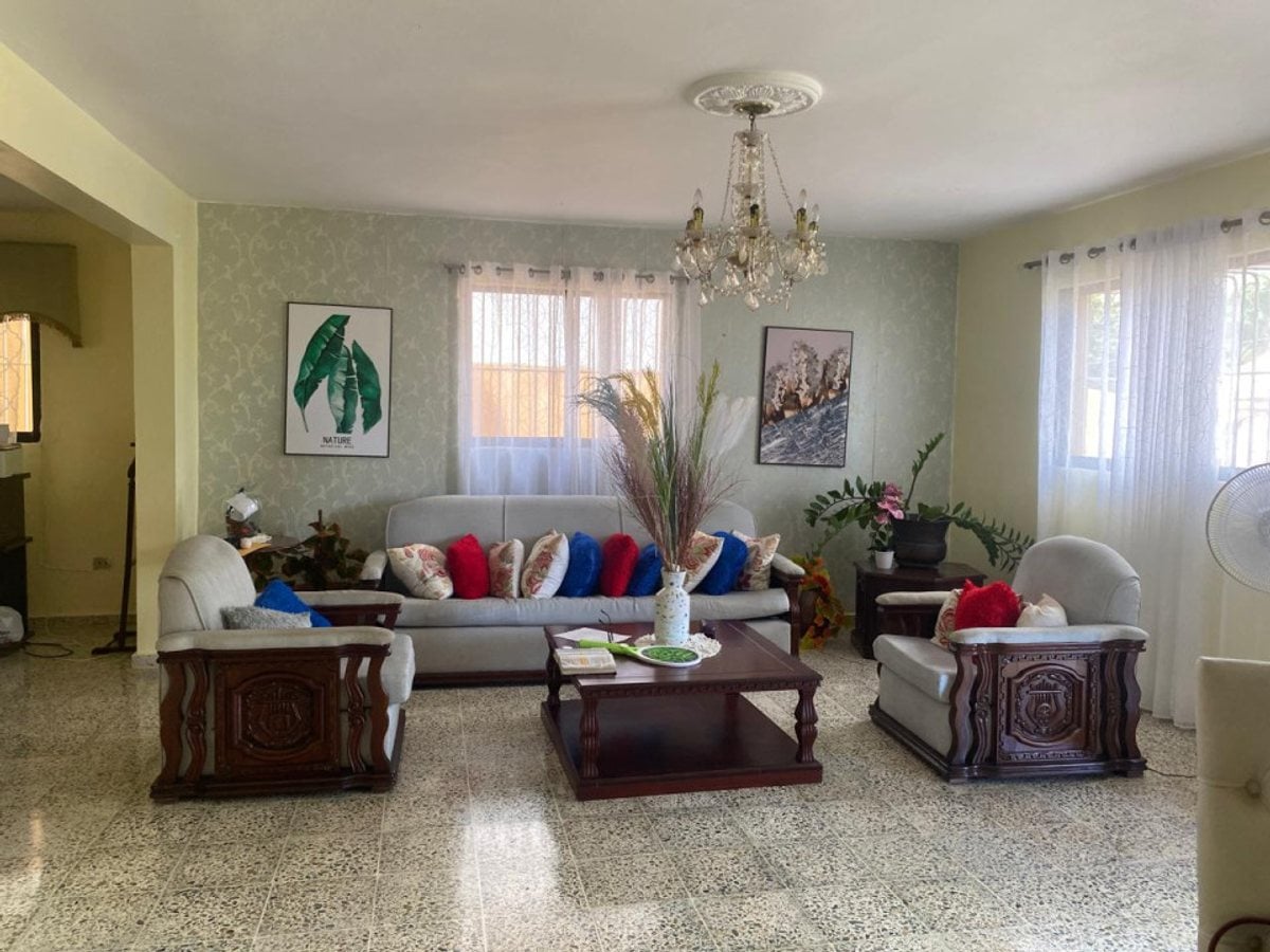 Casa espaciosa en Altos de Arroyo Hondo III – foto 10