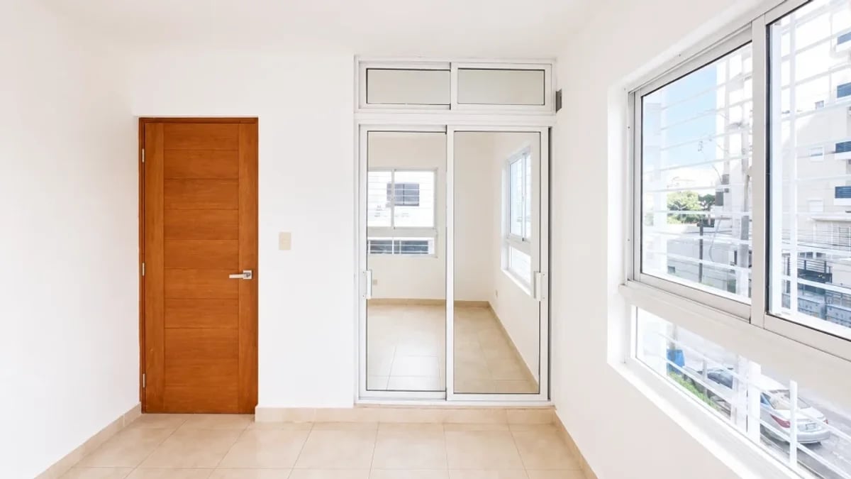 Apartamento de tres habitaciones en Alquiler – foto 9