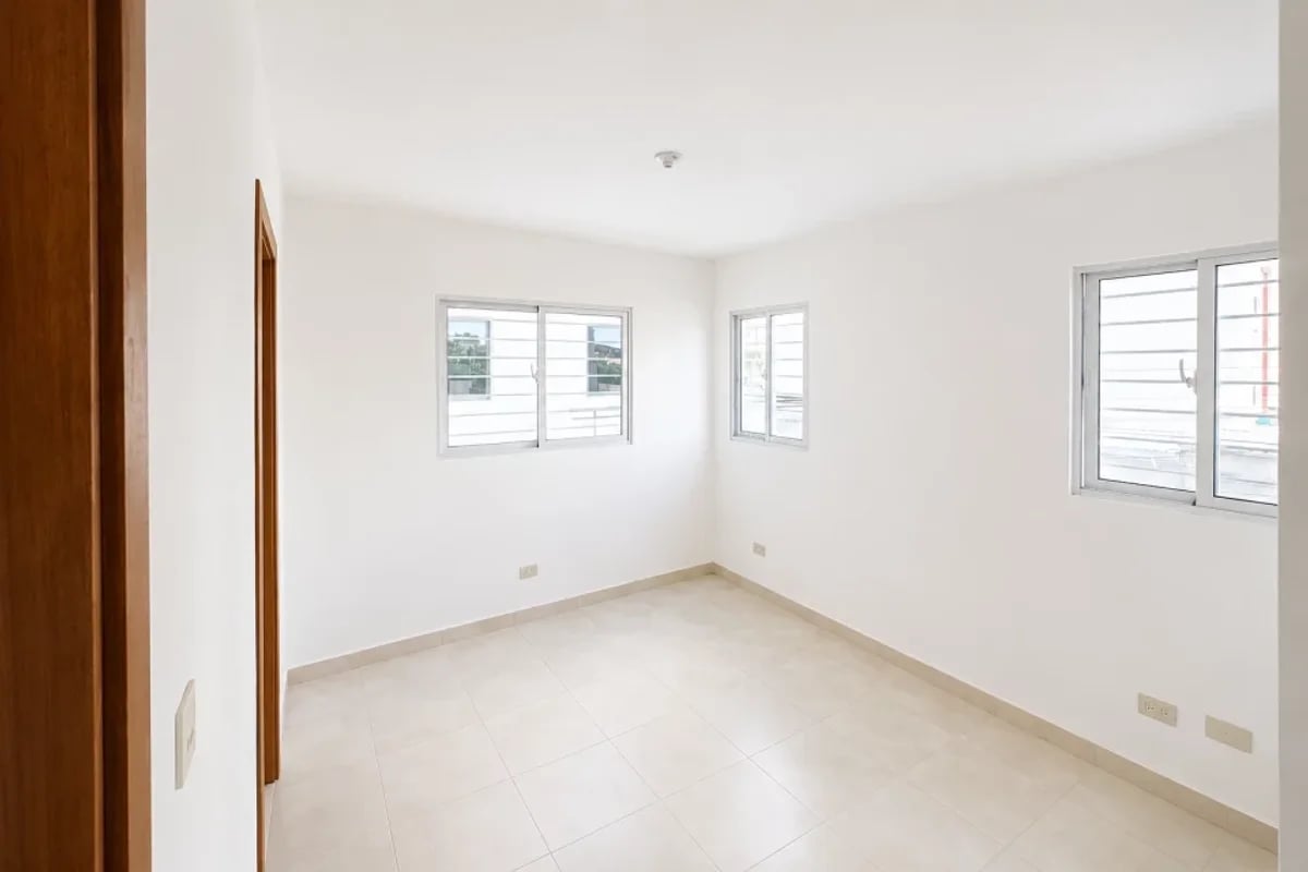 Apartamento de tres habitaciones en Alquiler – foto 12