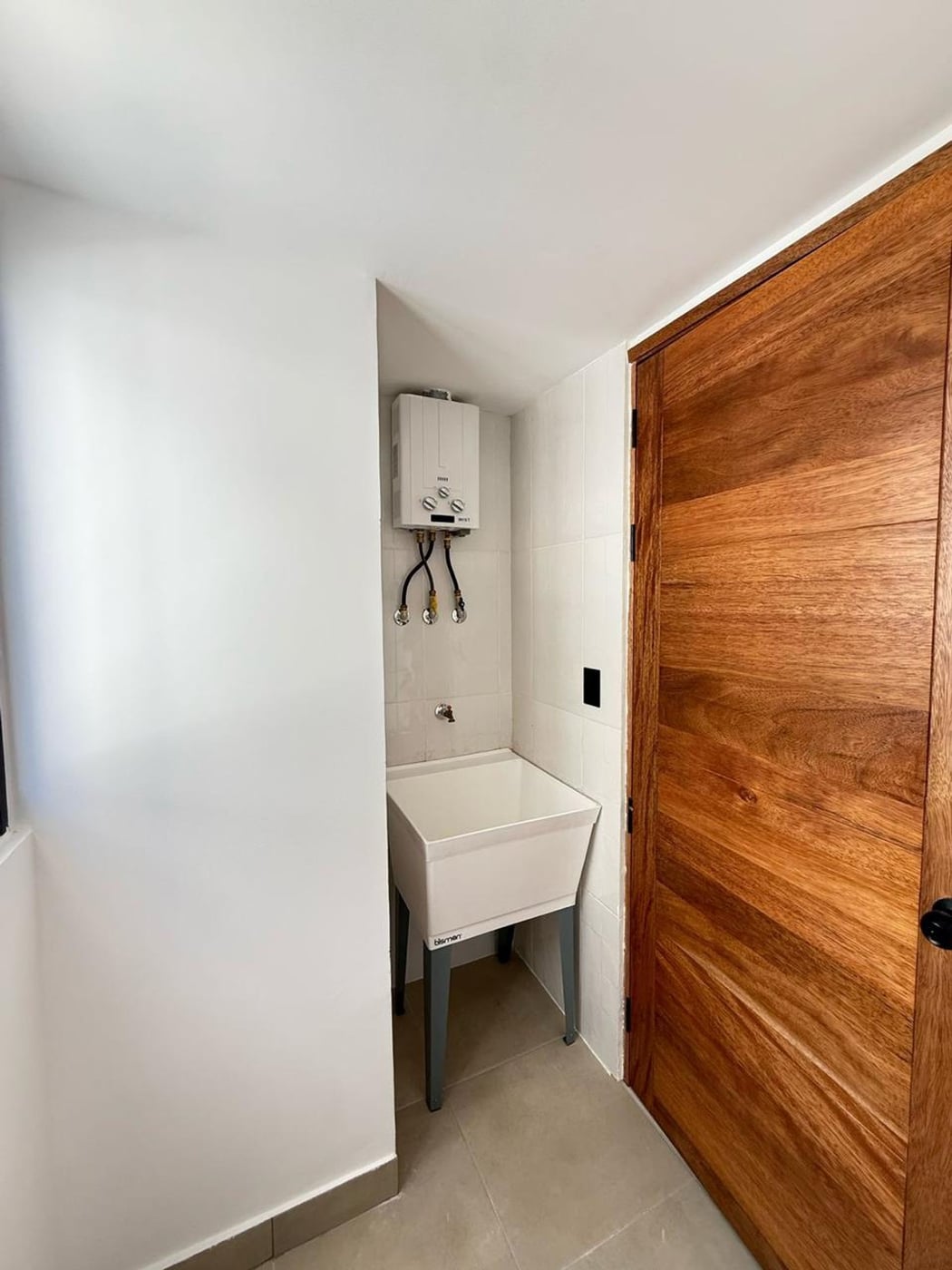 Apartamento en venta en sector Ensanche Serralles – foto 7