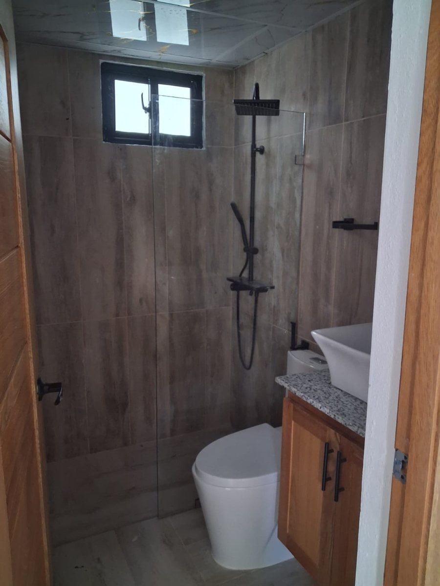 Apartamento bien ubicado en Arroyo Hondo – foto 6