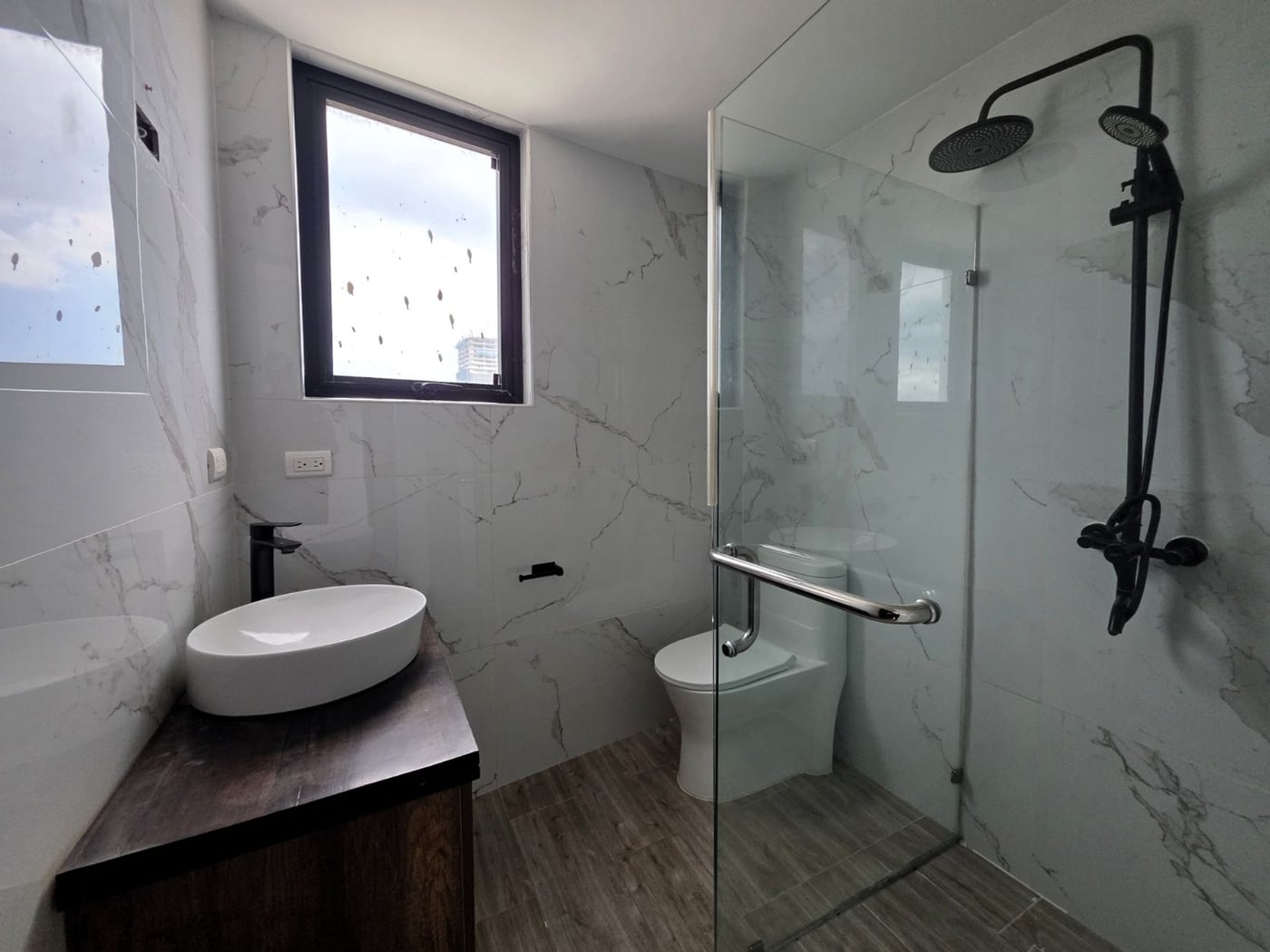 Alquiler apartamento en Bella Vista y línea blanca – foto 7