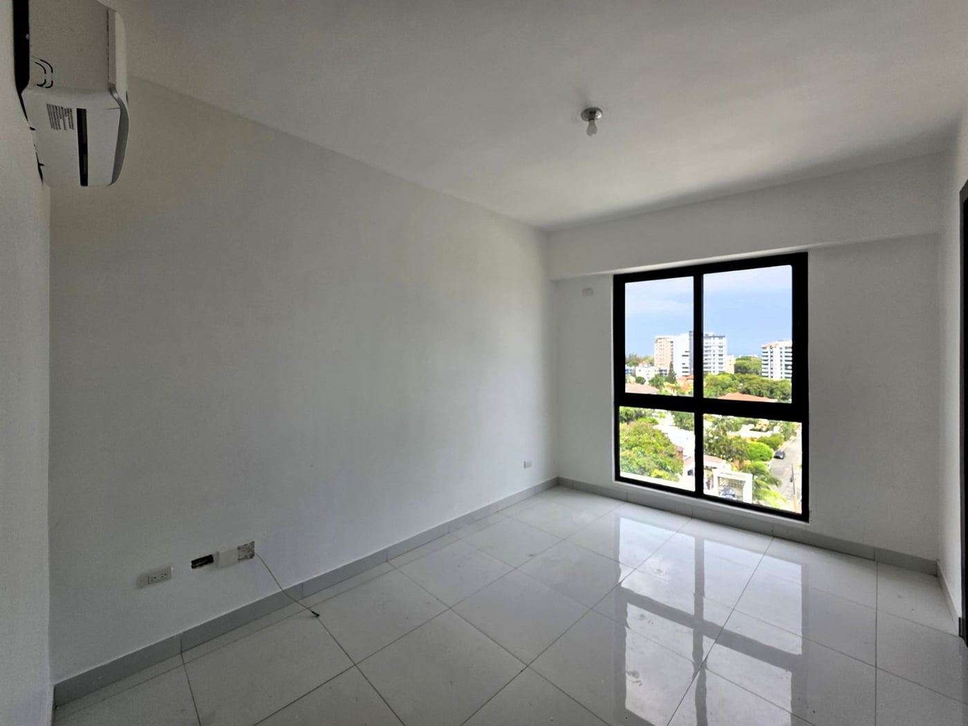 Alquiler apartamento en Bella Vista y línea blanca – foto 6