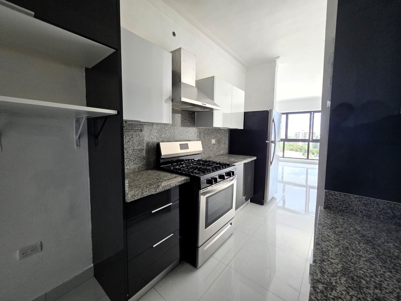 Alquiler apartamento en Bella Vista y línea blanca – foto 4