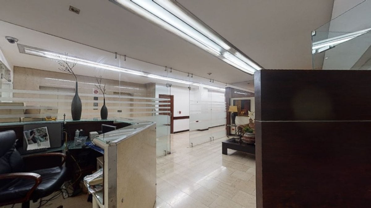 Local en alquiler en torre Administrativa – foto 5