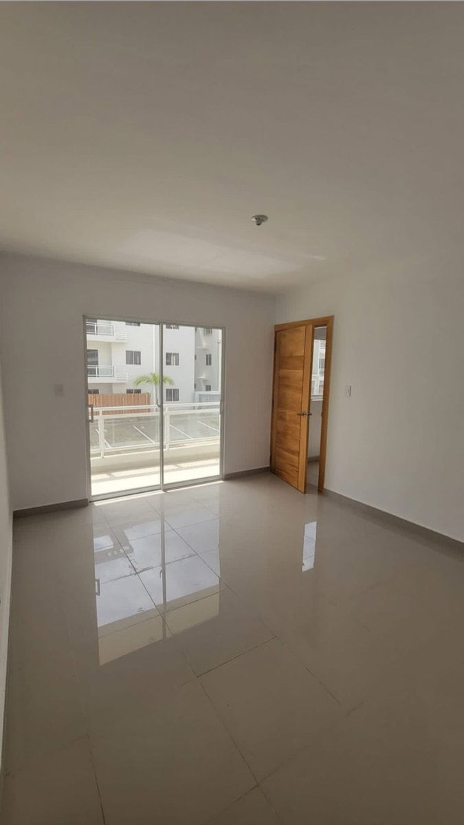 Apartamento 2do Piso NUEVO A ESTRENAR Av. Jacobo Majluta – foto 1