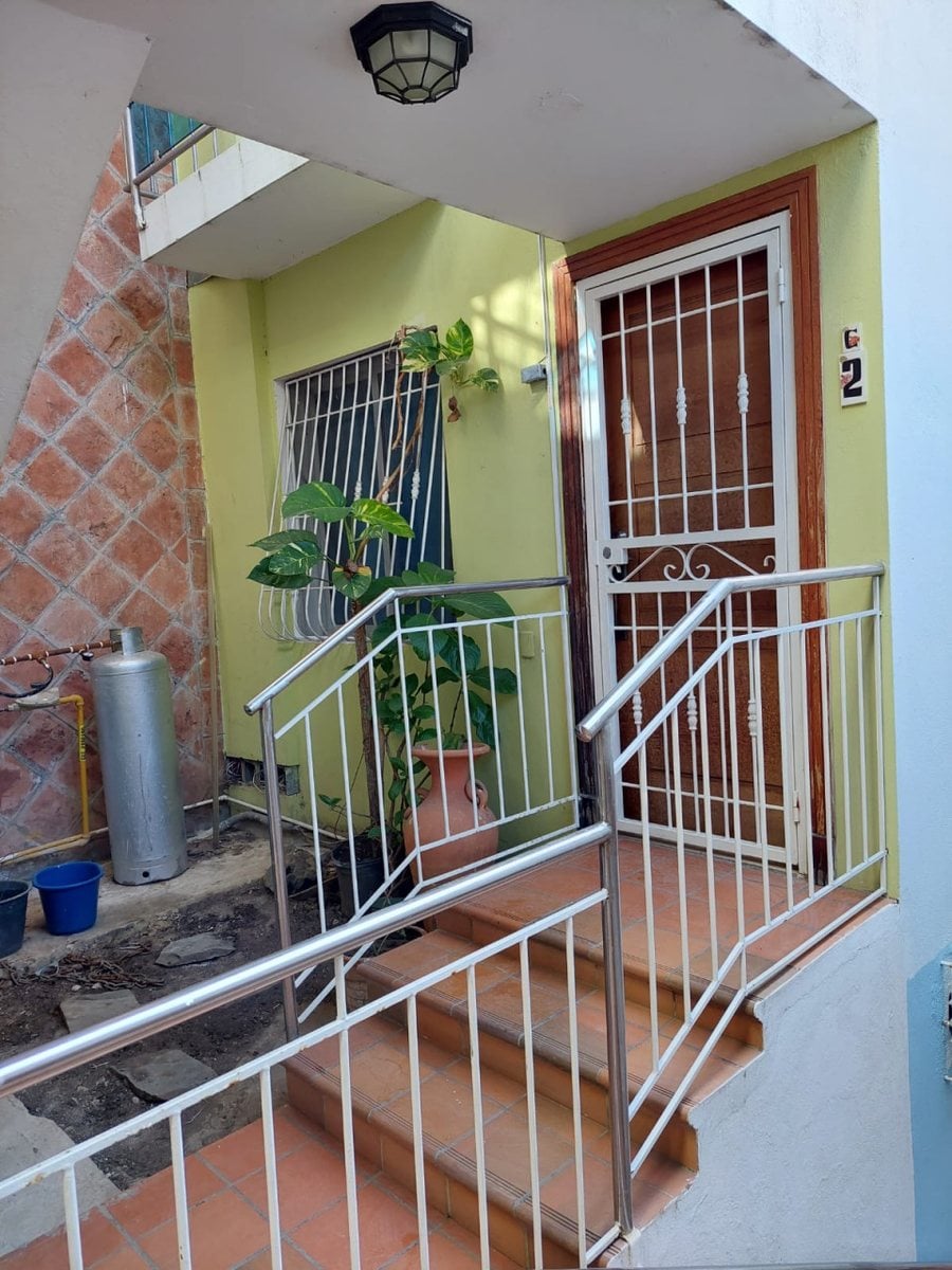 Apartamento en venta en el Distrito Nacional, Res. Las Mercedes – foto 1