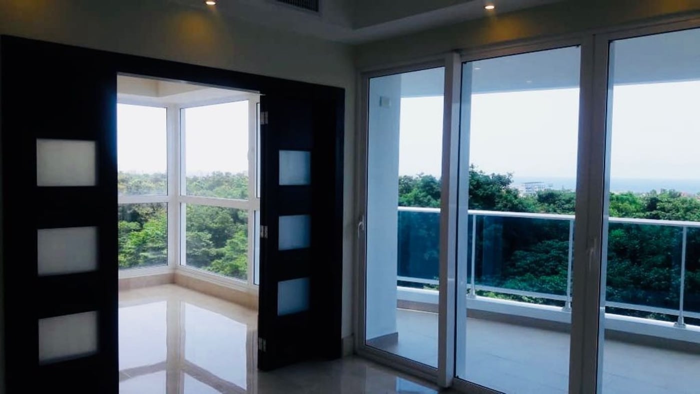 APARTAMENTO EN ALQUILER 3 AV. ANACAONA – foto 2