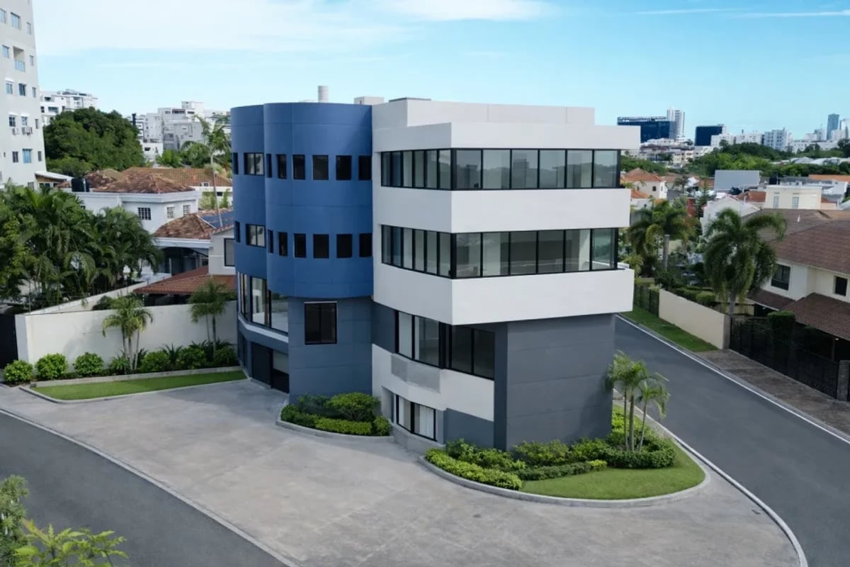 Edificio de alquiler en Las Praderas – foto 9