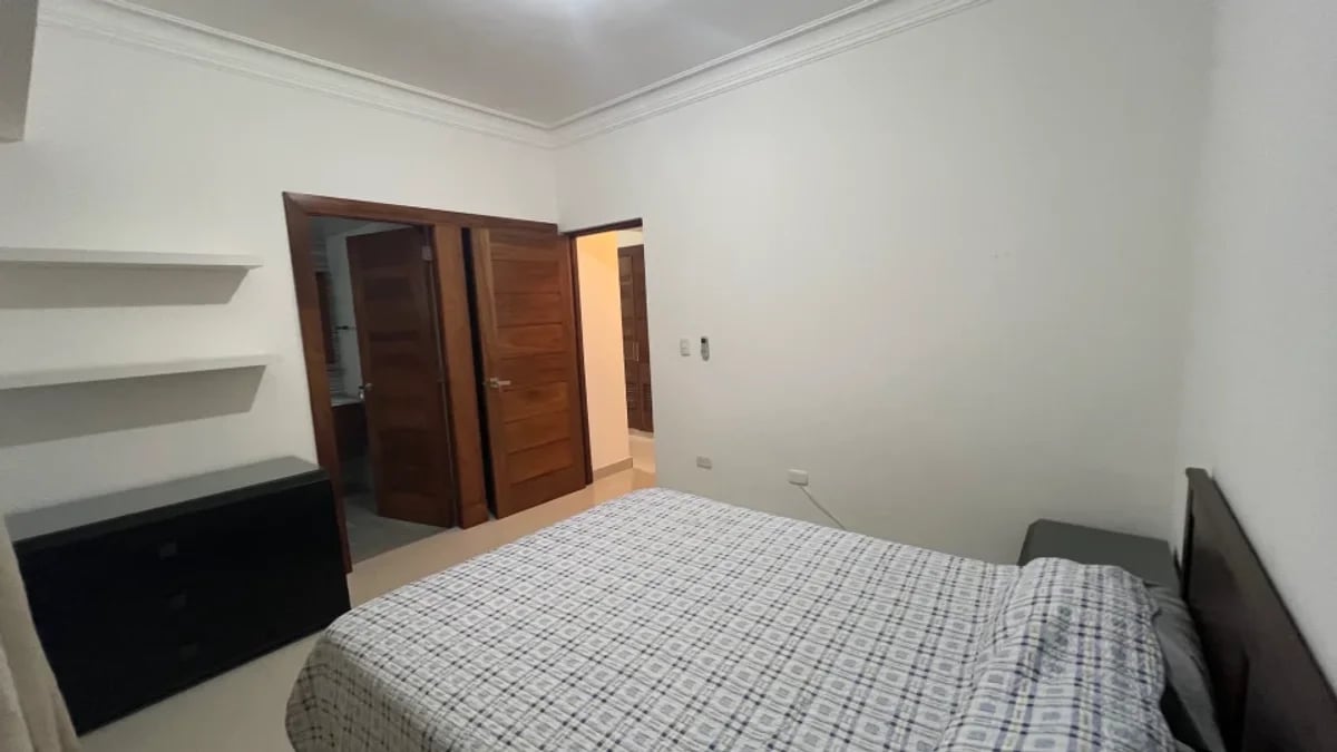 Muy cerca de Bella Vista Mall Alquiler con Muebles – foto 11