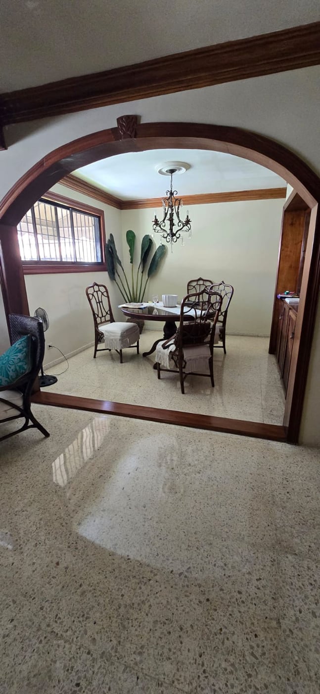Apartamento Clasico en Venta en Piantini – foto 3