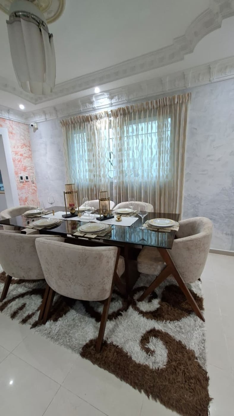 Amplia y moderna casa de tres Niveles – foto 11