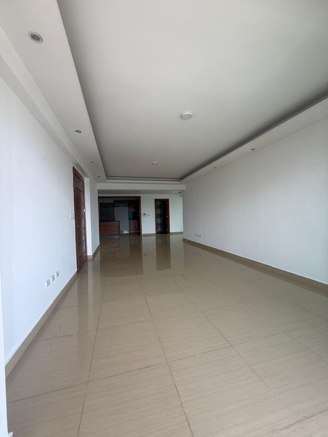 APARTAMENTO EN ALQUILER 3 HAB RÓMULO BETANCOURT – foto 5