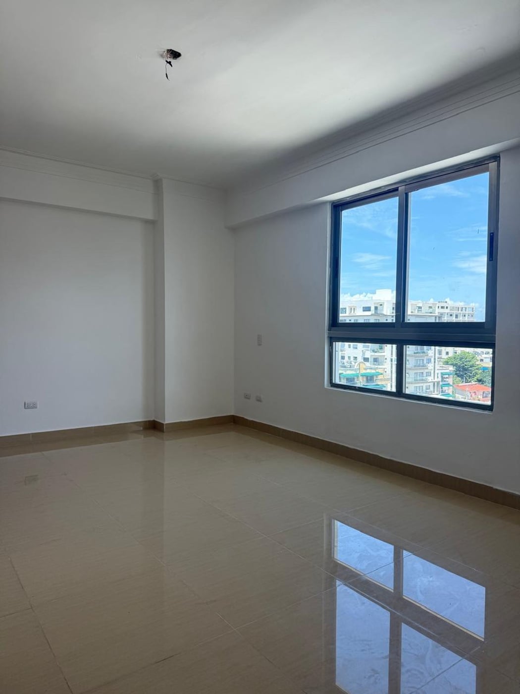 APARTAMENTO EN ALQUILER 3 HAB RÓMULO BETANCOURT – foto 8