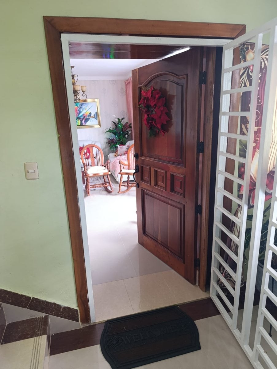 Apartamento en Venta en Vista Hermosa – foto 2