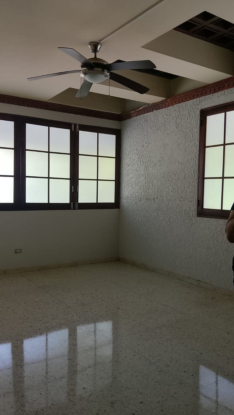 Local en Alquiler en Santo Domingo – foto 10
