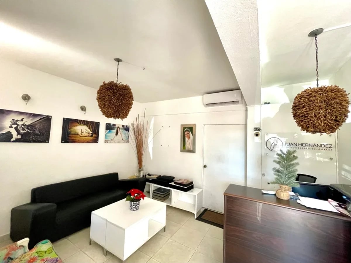 Local comercial en Los Prados de 56m2 1ER Nivel Sto. Dog. – foto 3
