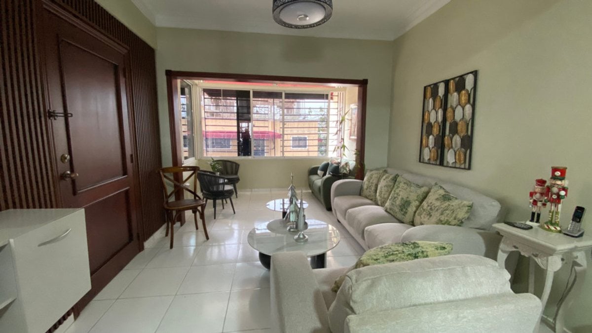 Apartamento Tipo Pent House Urbanización Fernández, 225m² – foto 1