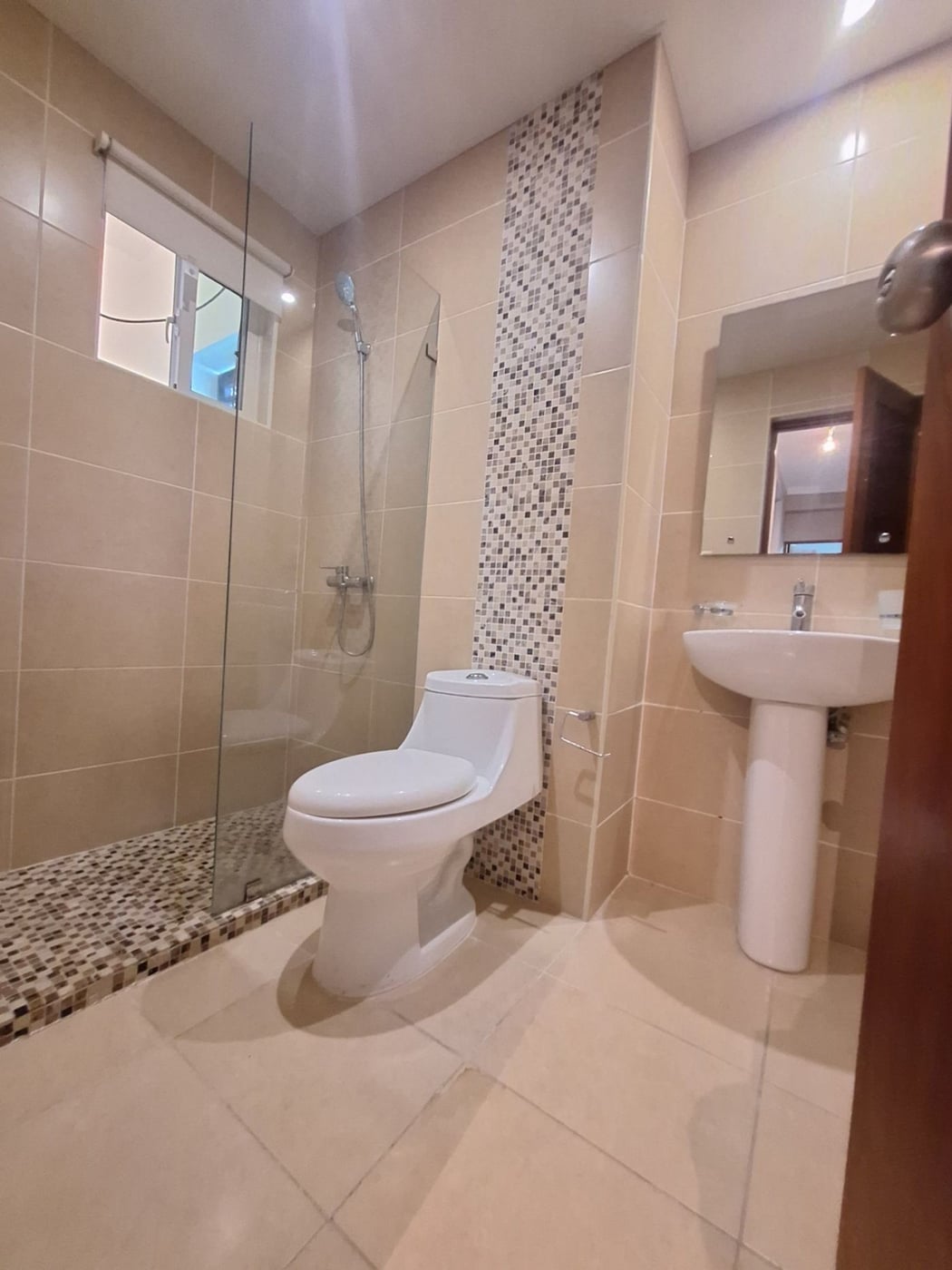 Apartamento con 3 habitaciones en venta – foto 9