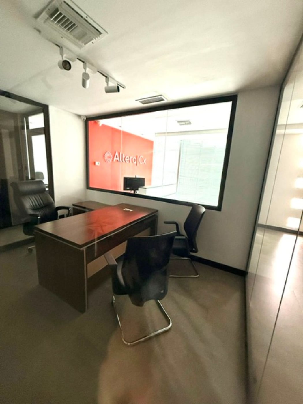Excelente local de oficina en Piantini – foto 4