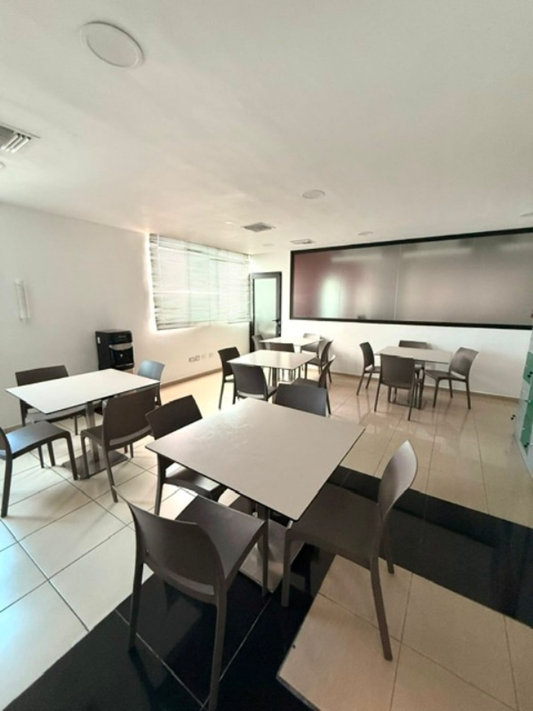Excelente local de oficina en Piantini – foto 5