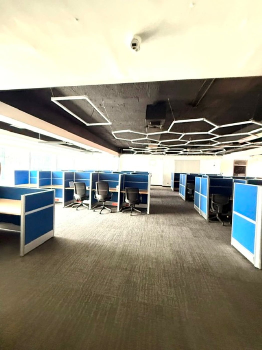 Excelente local de oficina en Piantini – foto 8
