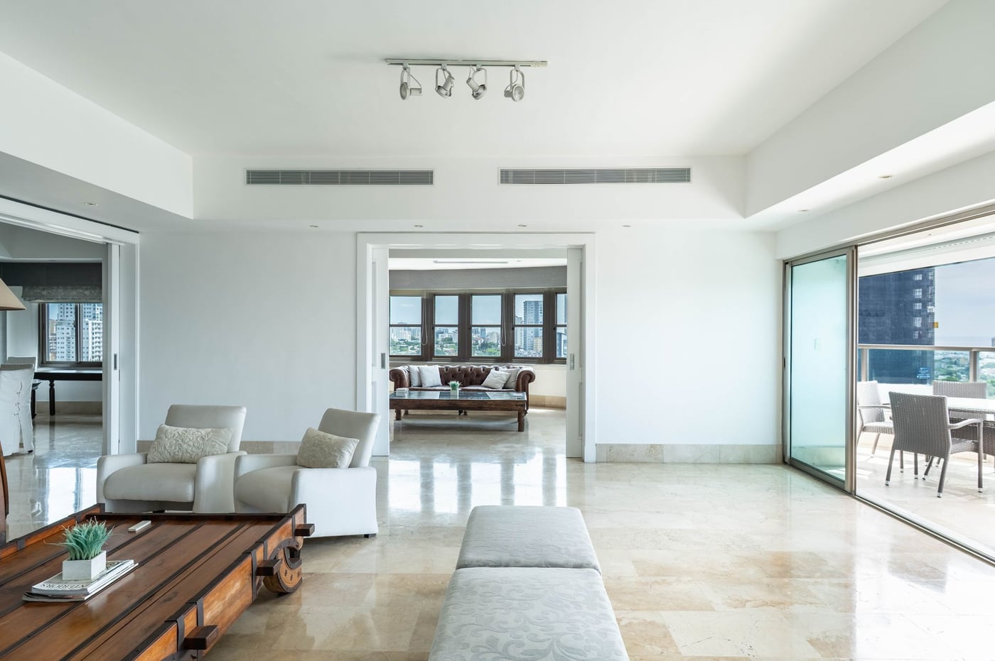 APARTAMENTO EN VENTA 4 DORMITORIOS BELLA VISTA – foto 2
