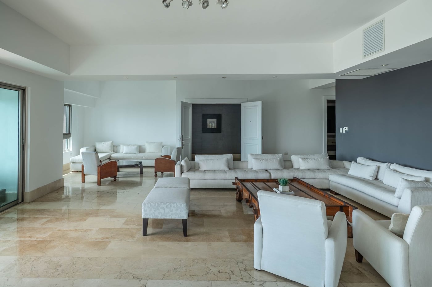 APARTAMENTO EN VENTA 4 DORMITORIOS BELLA VISTA – foto 1