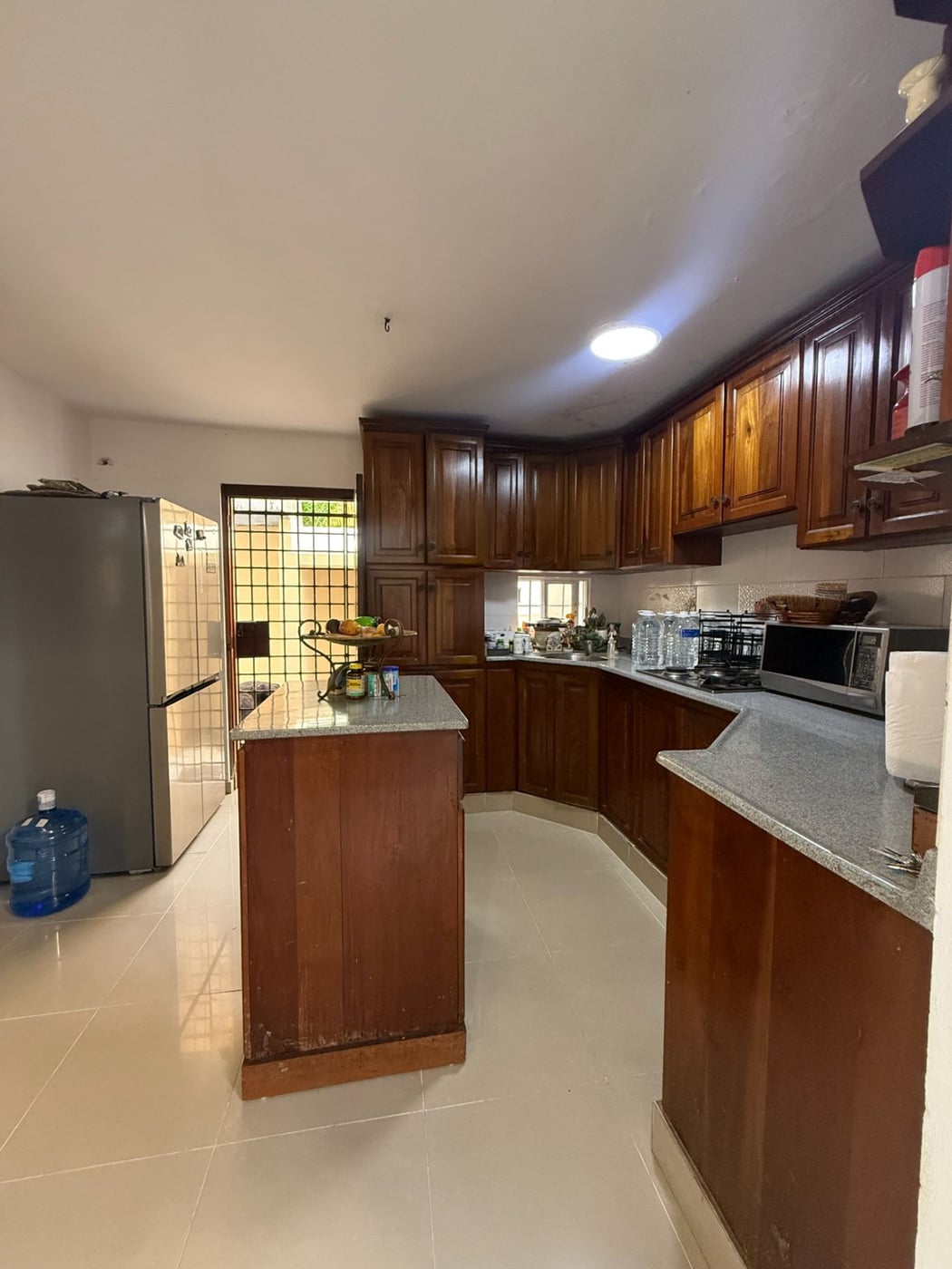 Casa de dos niveles en Costa Caribe – foto 7
