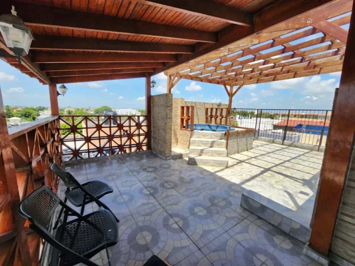 Penthouse en Alma Rosa 1 de 3 niveles – foto 1