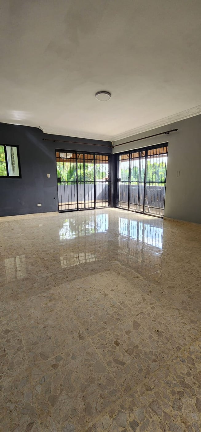Casa en venta en Altos de Arroyo Hondo II – foto 5