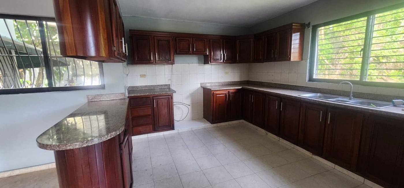 Casa en venta en Altos de Arroyo Hondo II – foto 3