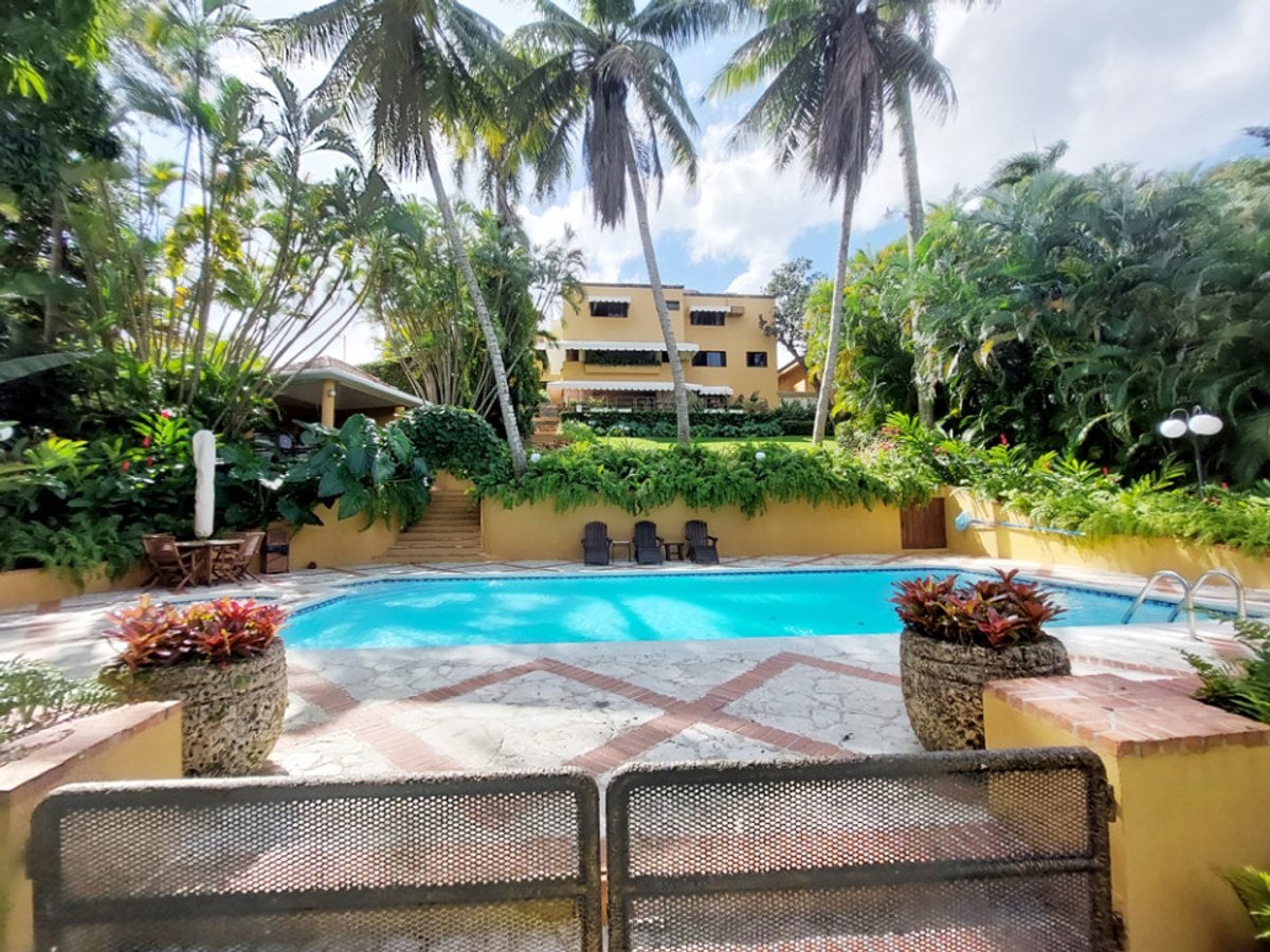 Casa En Arroyo Hondo, Santo Domingo De Guzmán – foto 1