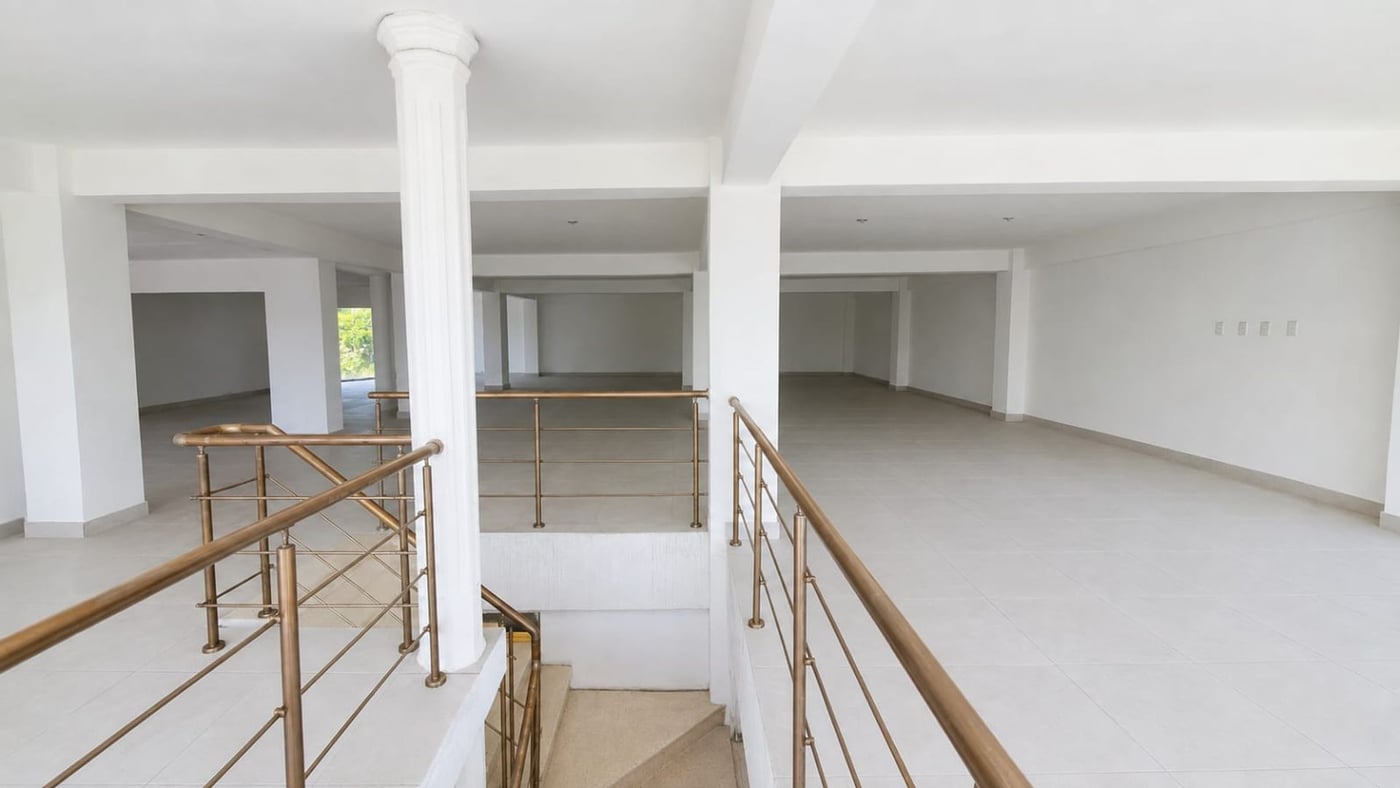 Local Comercial en Alquiler Sabana Larga – foto 4