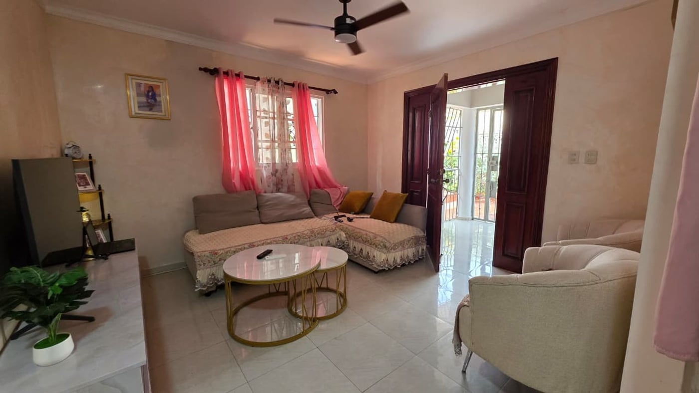 Casa en San Isidro Adentro, Santo Domingo Este – foto 11