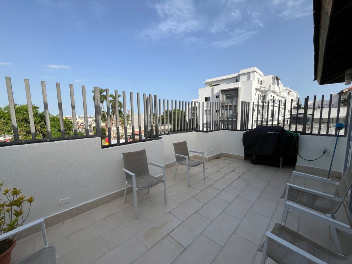 Penthouse en Venta en Viejo Arroyo Hondo, Distrito Nacional – foto 1